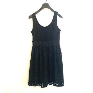 [Jessica Howard] Black Lace Dress - Size 6